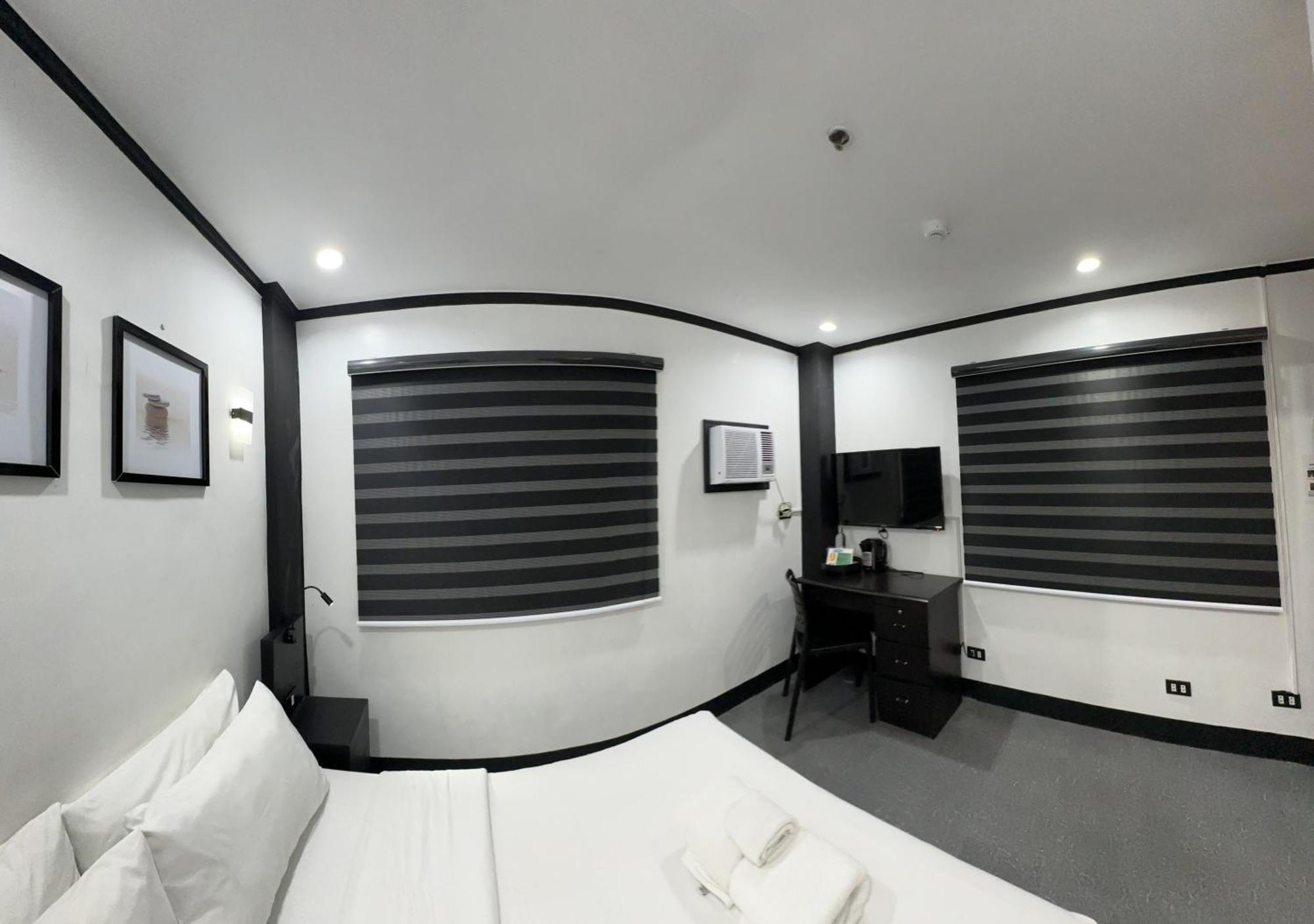 Fernando'S Hotel Sorsogon ภายนอก รูปภาพ