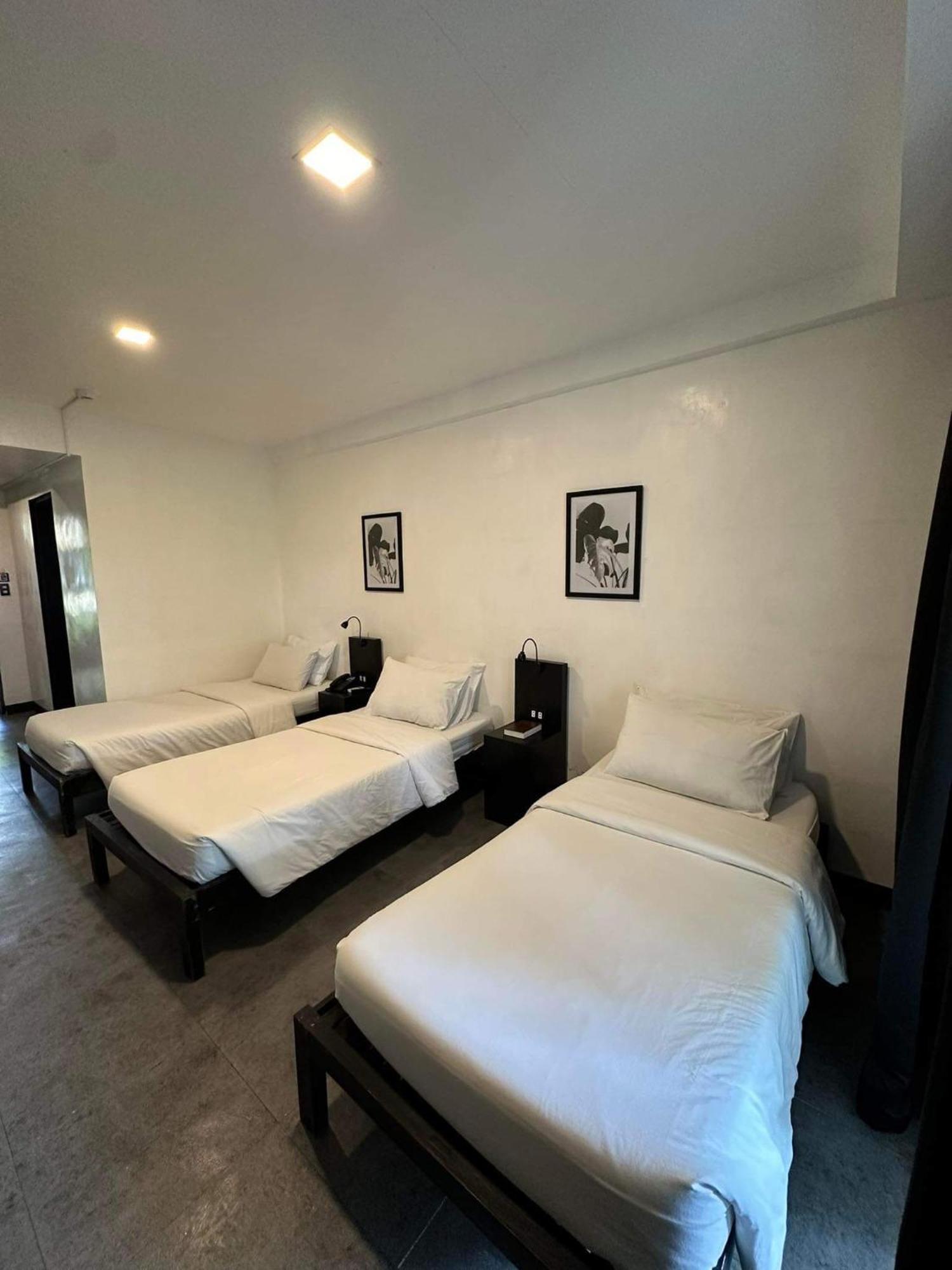 Fernando'S Hotel Sorsogon ภายนอก รูปภาพ