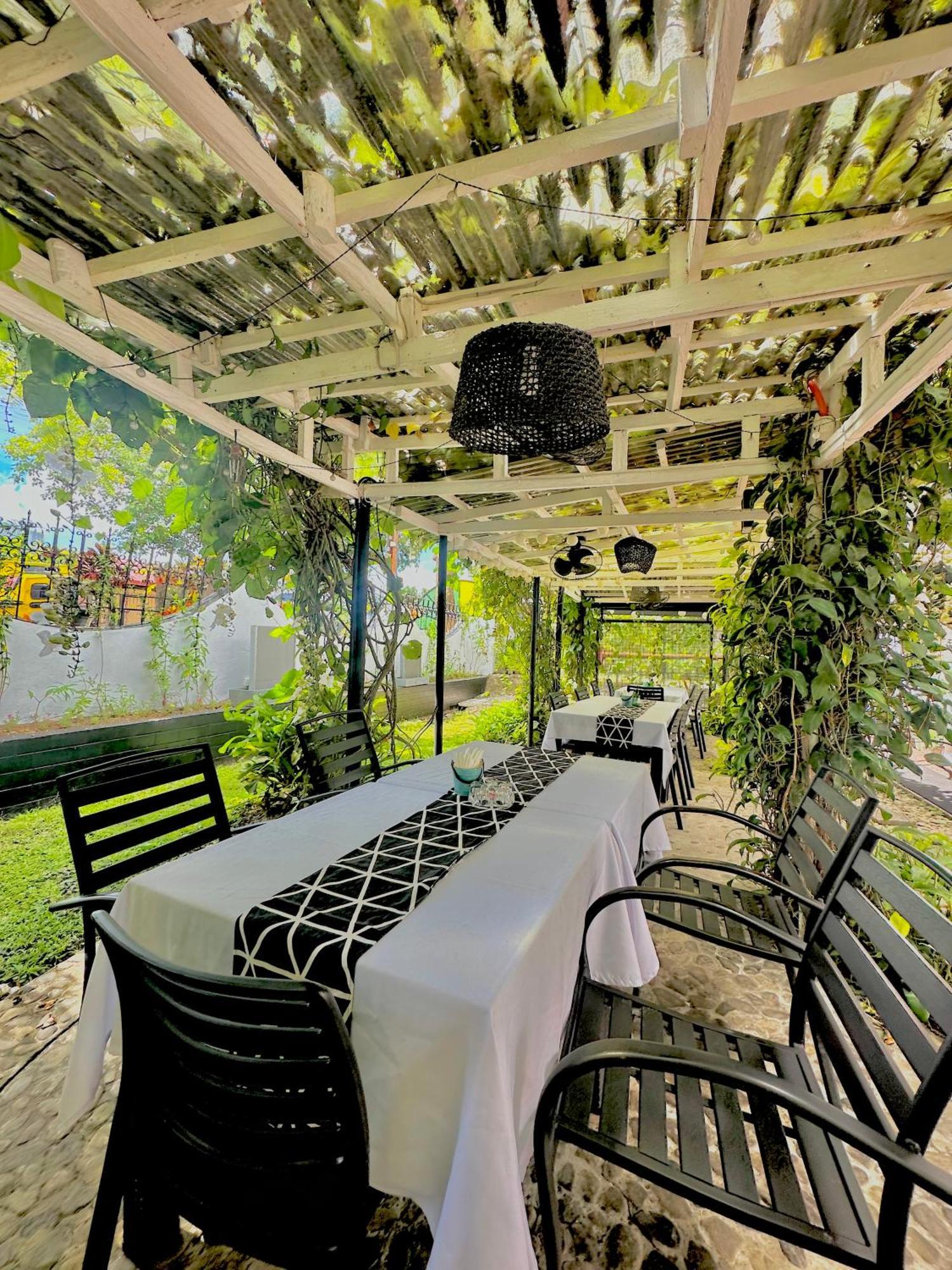 Fernando'S Hotel Sorsogon ภายนอก รูปภาพ