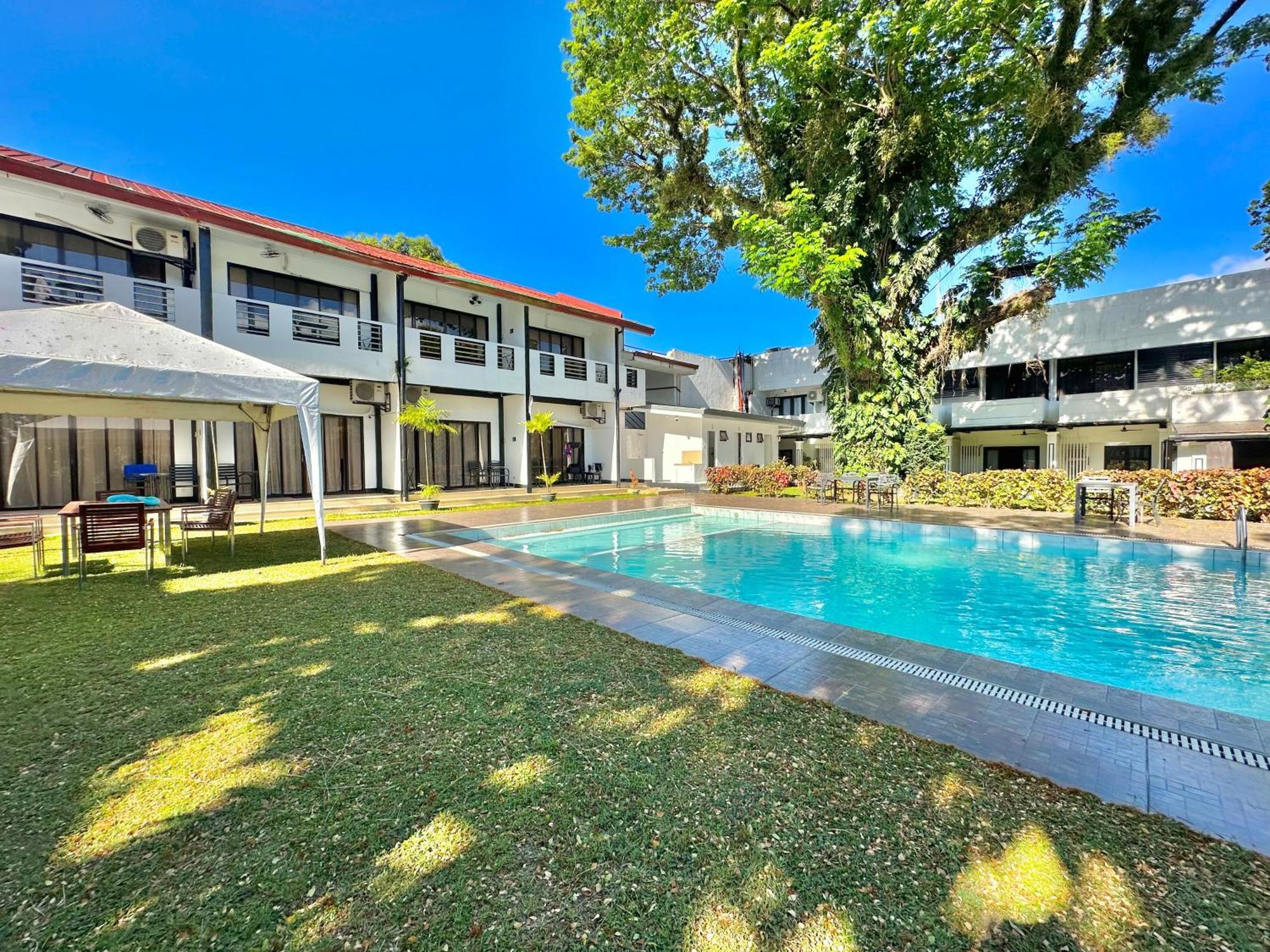Fernando'S Hotel Sorsogon ภายนอก รูปภาพ